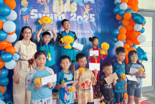 Rivera Invest – Kiến tạo giá trị từ Giải bơi cư dân nhí tại Rivera Park Sài Gòn